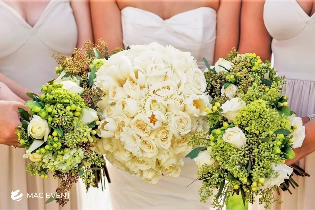 bridesmaid bouquets 01